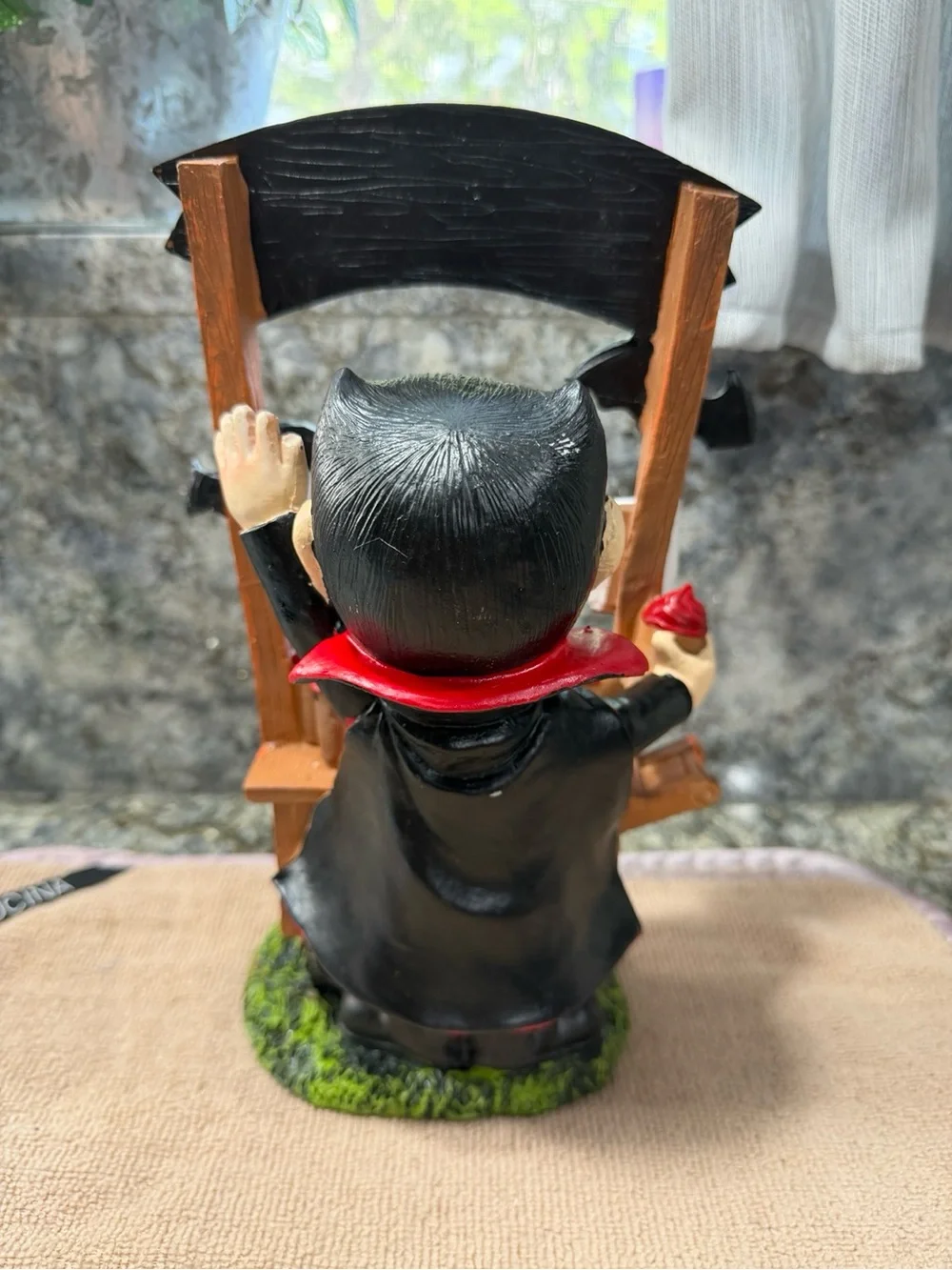 NWT Vampire Blood Smoothies Halloween Figurine Stand TJ Maxx 10.5”